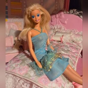 1988 Fashion Play Barbie